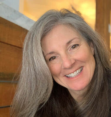 Suzanne Witt-Foley headshot headshot of Suzanne Whitt Foley