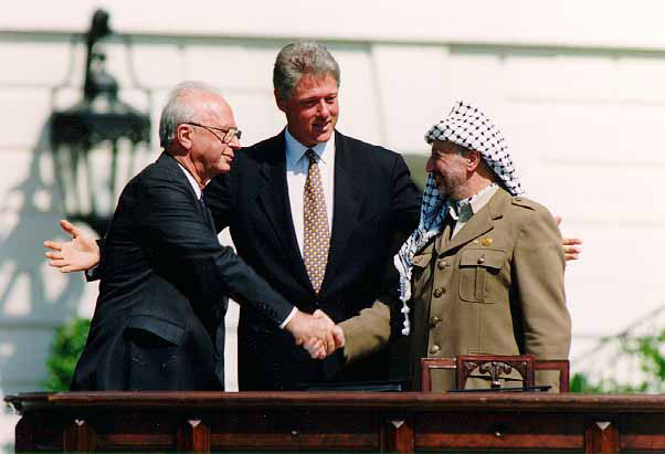 bill clinton, Yitzhak Rabin and Yasser Arafat 